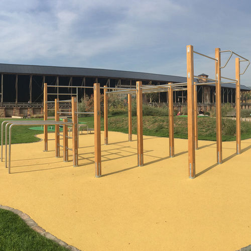 室外用健身杠 - 4FCIRCLE® CALISTHENICS ALLROUND -WOODEN-POSTS - Playparc - 用于健身路径