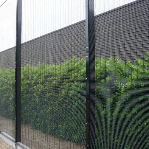 焊接网格围栏 - SECURIFOR 358 - Betafence International - 工业 / 用于公共空间 / 合金
