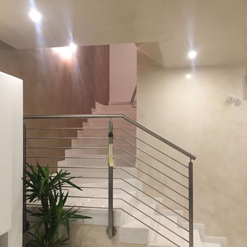 大理石天然石板 - BIANCO NEVE - Industria Marmi Ferrari Srl - 用于顶角线 / 用于浴室 / 用于地面
