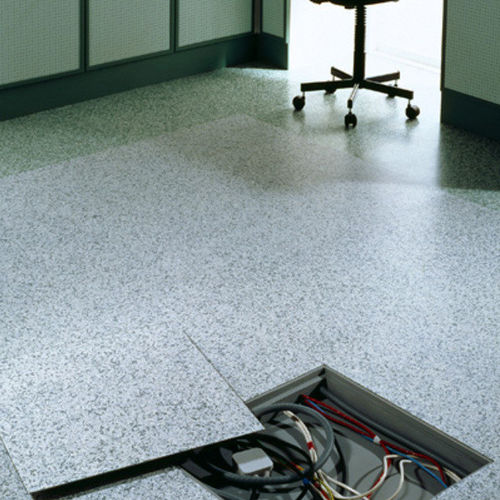 乙烯基地面 - MIPOLAM TECHNIC EL5 EU  - Gerflor - Contract Sport & Contract Flooring - 室内 / 办公室 / 卫浴