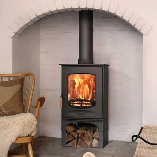 木材采暖炉 - C-EIGHT - CHARNWOOD - 5 kW...10 kW / 落地式 / 传统风格