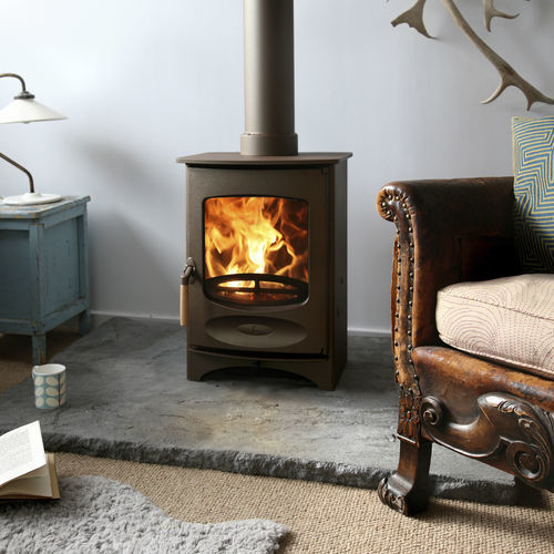 木材采暖炉 - C-Four - CHARNWOOD - 0 - 5 kW / 独立式 / 现代风格