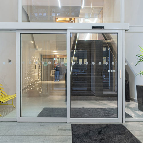 铝制推拉门系统 - SL521 Telescopic - ASSA ABLOY Entrance Systems - 玻璃门 / 隐藏式滑道 / 商用