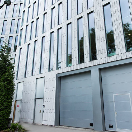 分段工业门 - OH1042P  - ASSA ABLOY Entrance Systems - 钢 / 铝制 / 自动