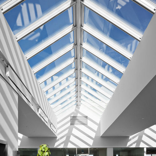 平屋顶灯笼式天窗 - RIDGELIGHT 25-40° - VELUX/威卢克斯 - 用于双斜面屋顶 / 排烟 / 玻璃