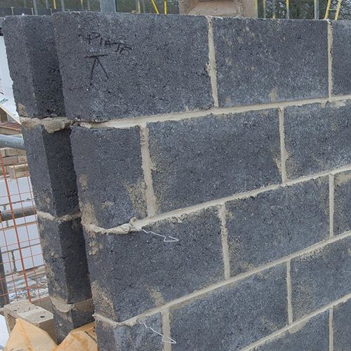 实心混凝土块 - HEMELITE - Tarmac Building Products - 轻集料 / 用于隔断墙 / 承重墙
