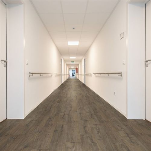 栎木强化地板 - L0139-04609 - PERGO - HDF高密度板 / 浮式榫接 / 仿木