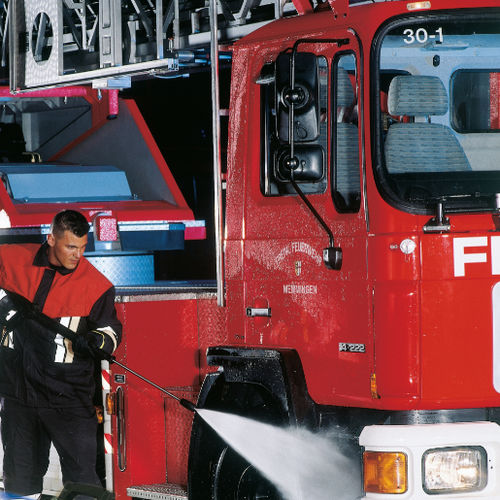 燃气锅炉 - SH TRUCK 5M-180/970 400/3/50 EU - NILFISK - 带热水器 / 专业 / 户外