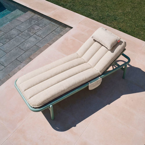 Retro复古贵妃沙发椅 - SUNBUN - Fatboy the original - 布料 / 铝制 / 铝座桌脚