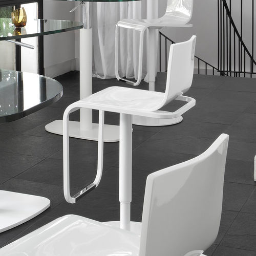 现代风格吧椅 - JOLIE - Ligne Roset - 室内 / 漆钢 / 涂漆金属钢桌脚