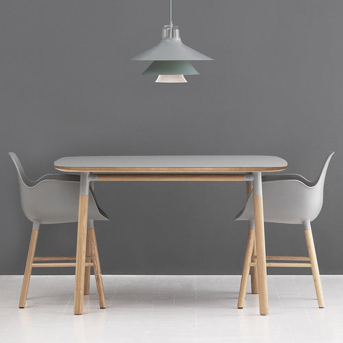 现代风格桌 - FORM - Normann Copenhagen - 栎木 / 漆布 / 长方形