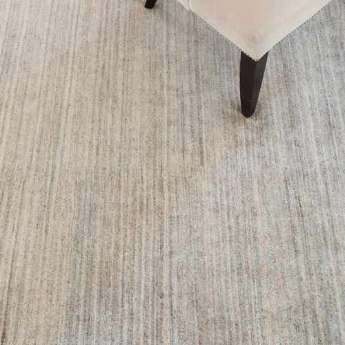 现代风格地毯 - AARAMBHA - The Rug Company - 条纹 / 丝绸 / 竹制
