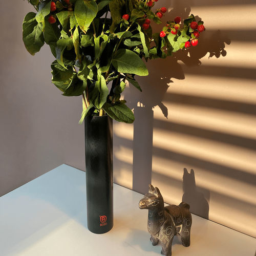 现代风格花瓶 - B Vase - Epsilon Composite - 碳纤维 / 黑色