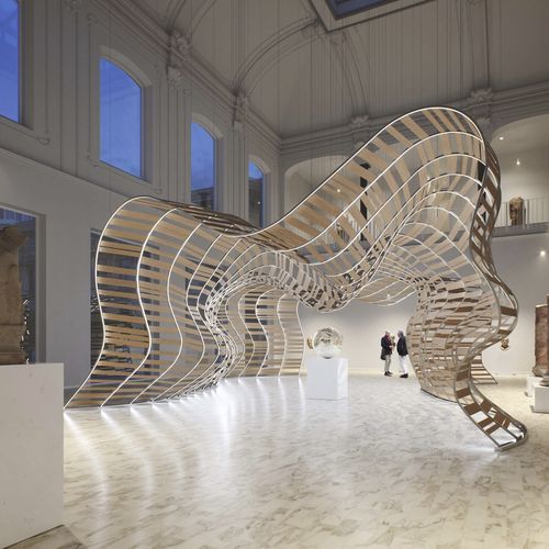 木质雕塑 - MUSEUM PROJECT - KISSA LAMPS - 铝制 / 落地式 / 独立式