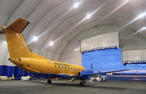 PVC膜充气结构 - AIRCRAFT HANGAR - Vector - 机场