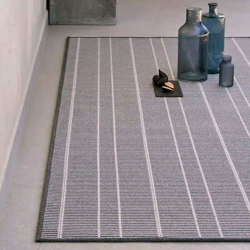 现代风格地毯 - LYRA IRON LINEN - Rols Carpets - 条纹 / PET / 长方形