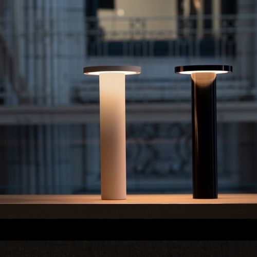 台灯 - LUCI - Pablo Designs - 铝制 / 黄铜 / 现代风格
