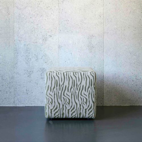 现代风格坐墩 - Square - Evolution 21 - Karine Bonjean bv - 布料 / 木质 / 方形