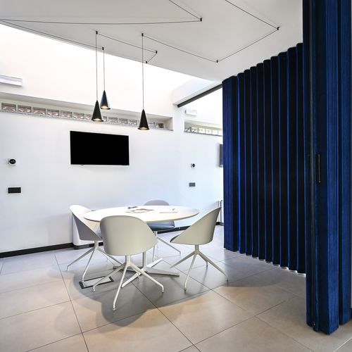 折叠式隔板 - lateral opening - Dooor srl - 滑动式 / 模块化 / 布料