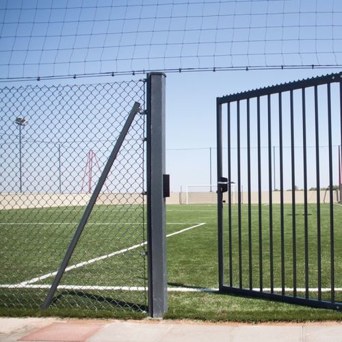 公共空间足球场 - THE PITCH - Metalu Plast