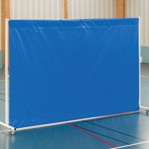 金属空间隔断 - Metalu Plast - 布料 / 用于运动设施 / 室内