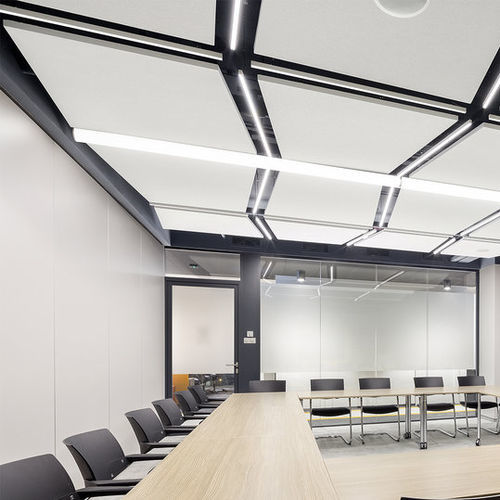 矿物纤维吊顶 - Sonic  - Knauf Ceiling Solutions - 方砖 / 办公室 / 用于会议大厅
