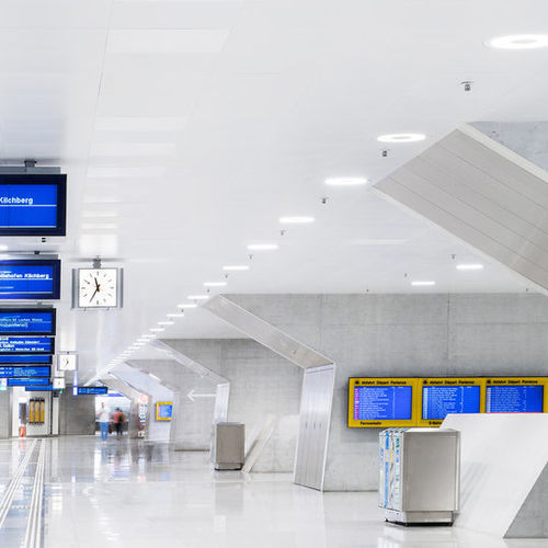 金属吊顶 - Armstrong Q-Clip - Knauf Ceiling Solutions - 方砖 / 办公室 / 用于会议大厅