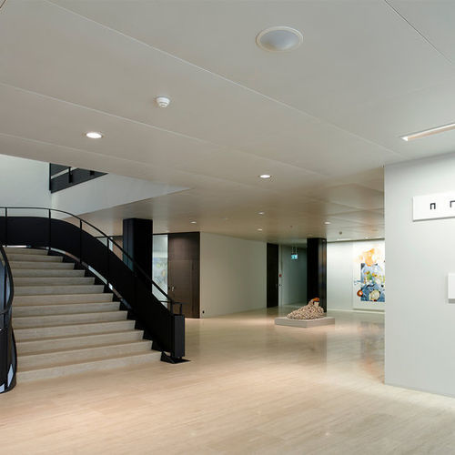 金属吊顶 - Armstrong R-H  - Knauf Ceiling Solutions - 方砖 / 办公室 / 室内