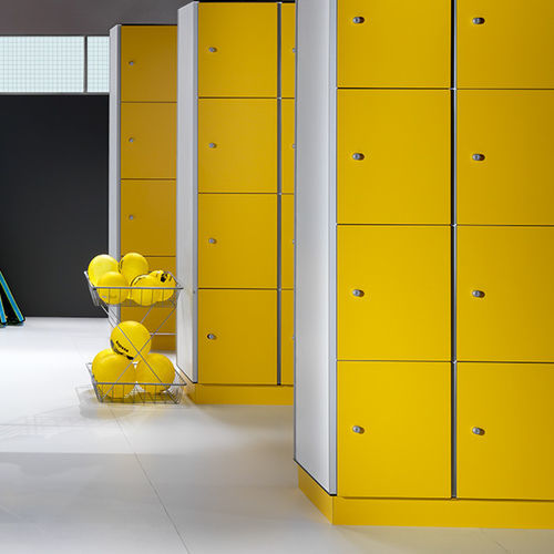 HPL更衣室储物柜 - FENOLIC FA  - COMERCIAL DE INDUSTRIAS REUNIDAS, S.A. - 金属 / 钢 / 铝