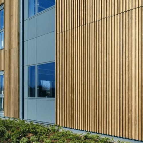 室内墙面材料 - Império Decks e Pergolas - 用于室外 / 木质 / 个性化