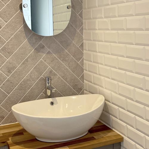 室内墙面材料 - BEVEL METRO TILE - RECO SURFACES LTD - 石材 / 高亮光 / 布艺