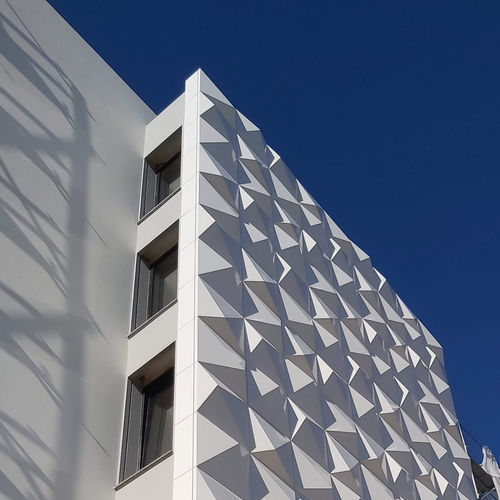复合材料通风外墙 - Mercantlis – Façades Ventilées - 铝制 / 板式