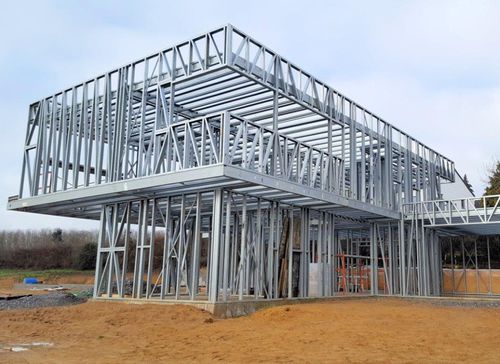建筑物金属屋架 - voestalpine Sadef nv - 预制 / 钢