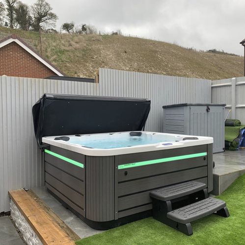 地上水疗浴缸 - CX-6 Deluxe - Catalina Spas - 正方形 / 6人座 / 不锈钢