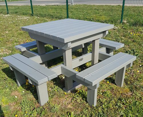 现代风格野餐桌 - TPN-CAR-90 - Urban'Ex - 再生材料 / 正方形 / 100%再生