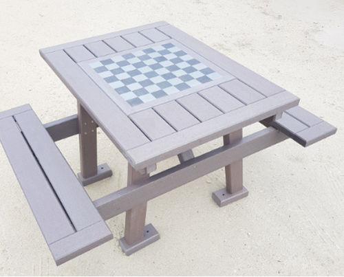 户外国际象棋桌 - Urban'Ex - 现代风格 / 公共空间 / 再生材料