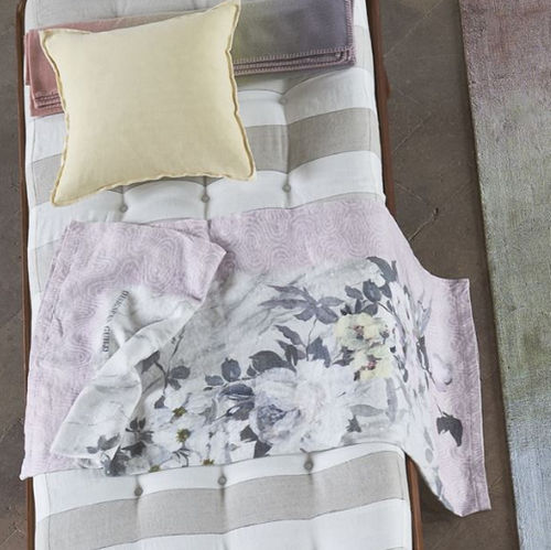 亚麻家居毯 - CARRARA FIORE GRANDE CAMEO  - DESIGNERS GUILD