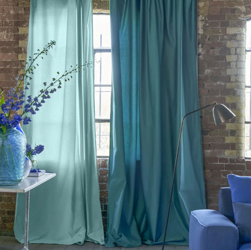 室内装饰面料 - PERLEDO  - DESIGNERS GUILD - 用于窗帘 / 单色 / 棉质