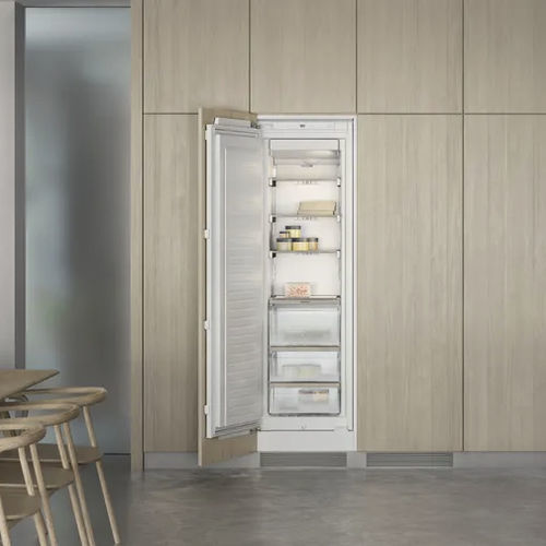 直立式冷冻柜 - RF287370 - GAGGENAU - 铝框架 / 白色 / 嵌入式