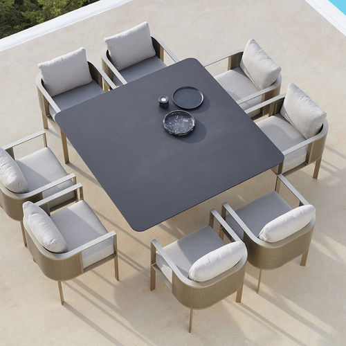 现代风格餐桌 - SOLANAS  - GANDIA BLASCO - Dekton®材料 / 铝座桌脚 / 钢板桌脚