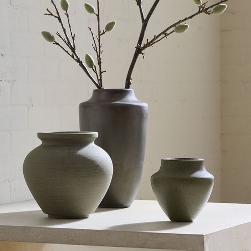 现代风格花瓶 - Charlie - West Elm - 陶瓷 / 手工 / 绿色