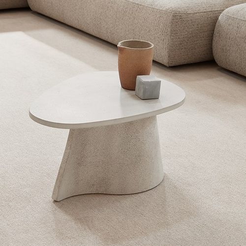 现代风格茶几 - FOSSIL - MDF Italia - 水泥 / 水泥桌脚 / 中央脚撑
