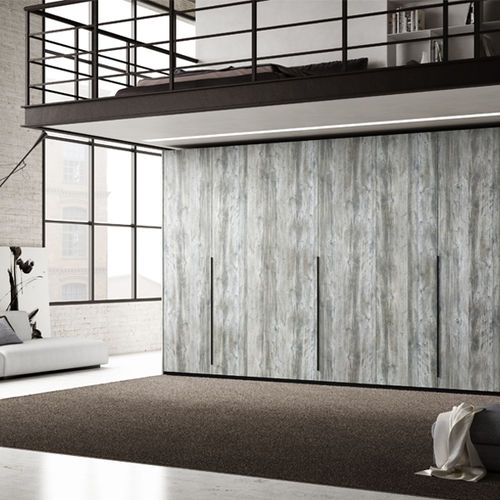 现代风格衣柜 - NORDIK IVER - MUEBLES DOCA - 栎木 / 折叠门式