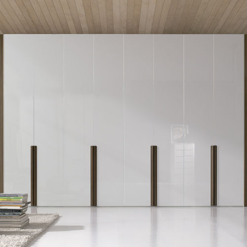 嵌入式衣柜 - CHIC - CARRE furniture - 现代风格 / 木质 / 漆木