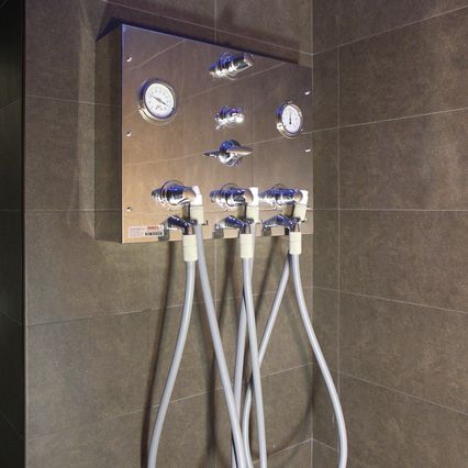 瀑布型淋浴 - Inbeca Wellness Equipment S.L - 苏格兰 / 钢 / 商用