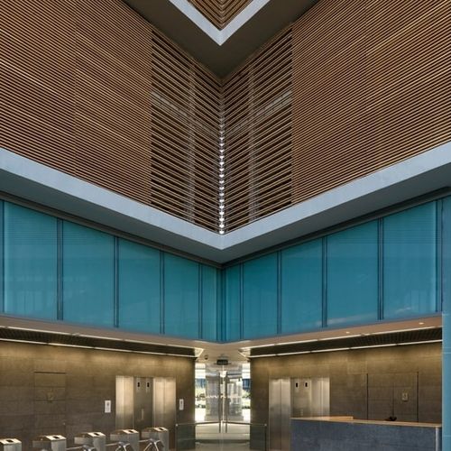 室内墙面材料 - Derako® Solid Grill Wall - Hunter Douglas Architectural - 实木 / 布艺 / 仿木