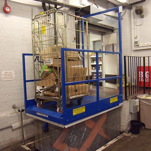 工业货梯 - Platform Lift Company