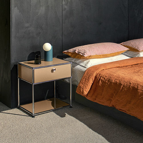 现代风格床头柜 - USM Haller - USM Modular Furniture - 金属 / 金属桌脚 / 长方形