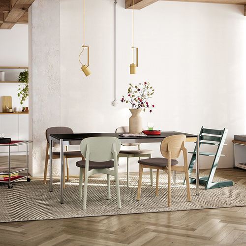 现代风格餐桌 - USM Haller - USM Modular Furniture - MDF / 金属桌脚 / 长方形