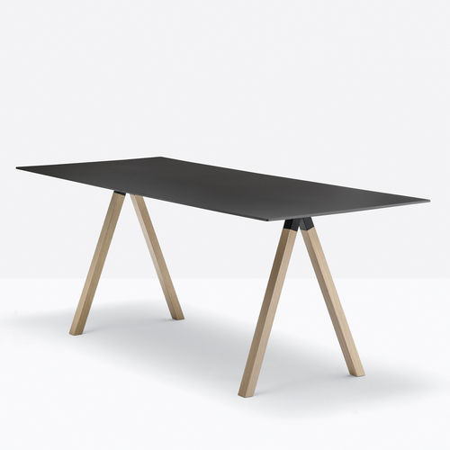 落地办公桌 - arki-desk arkw7 - PEDRALI - 现代风格 / 层压材料 / 直线型